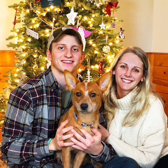 Meet your Posher, Olivia - Picture 1 of 1